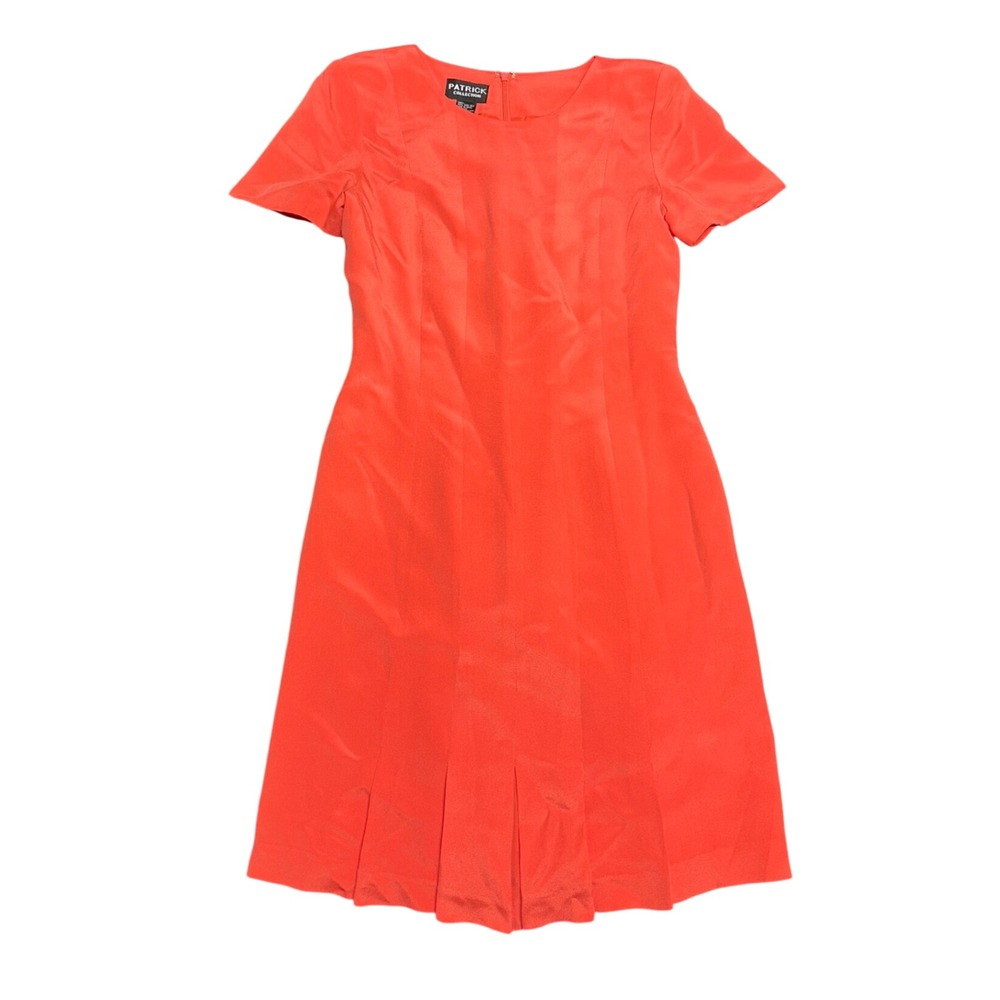 Vintage red silk sheath dress tailored old money chic parisian princess office